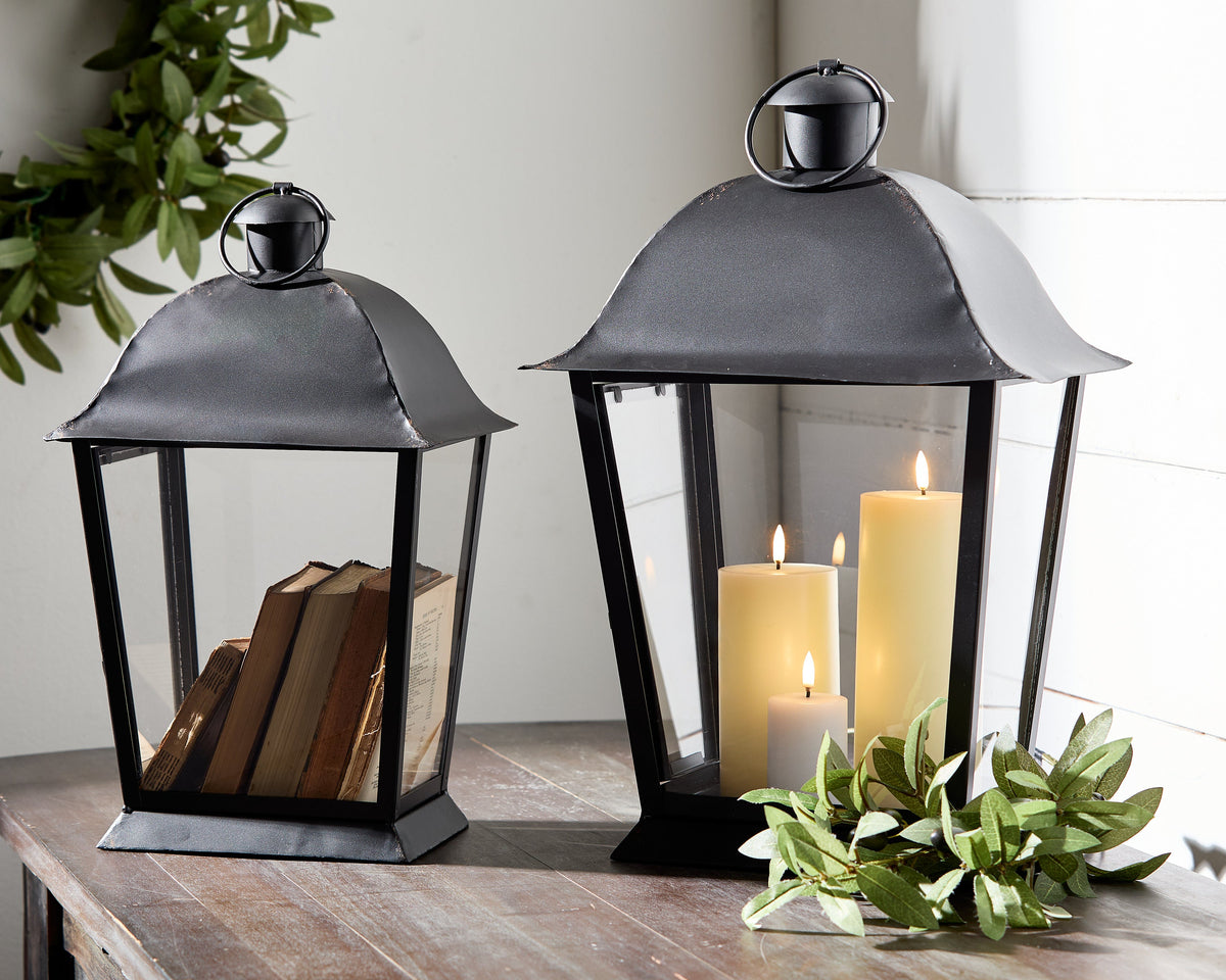 17" LANTERN